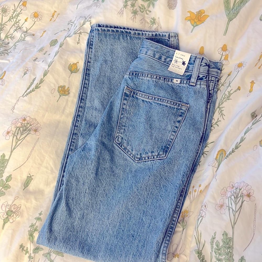 NWOT Sunday Best Aritzia Cowboy Straight Leg Jeans in Pale Pretty Blue